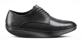 MBT Kabisa black::Kabisa black für Herren - Dank dieses eleganten MBTs kann Sie auch ein langer Arbeitstag nicht mehr in die Knie zwingen.